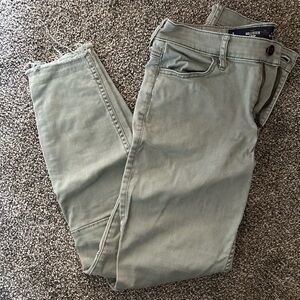 Hollister High Rise Crop Pants